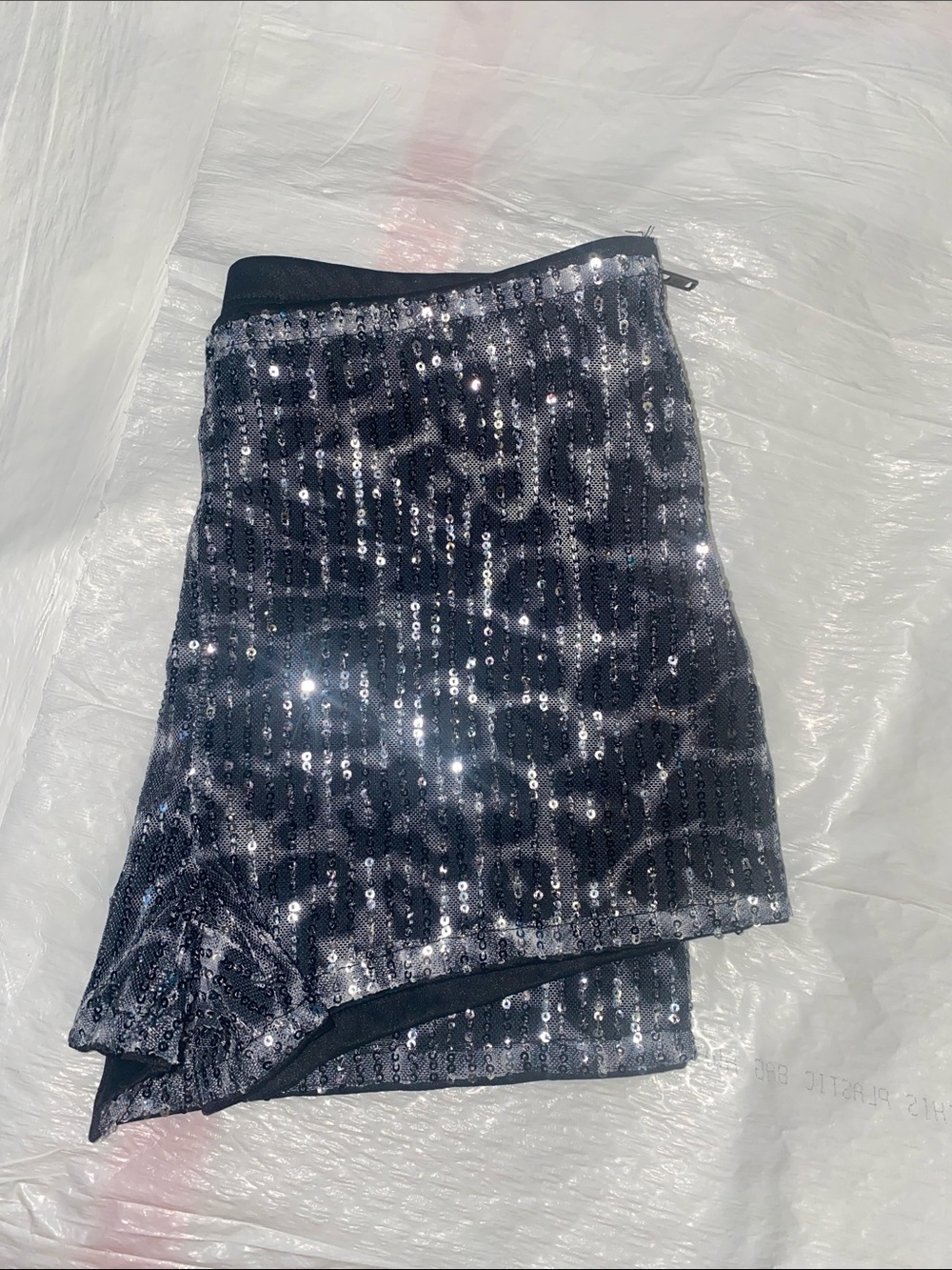 Black Sequin Leopard Print Shorts - Picture 4 of 4